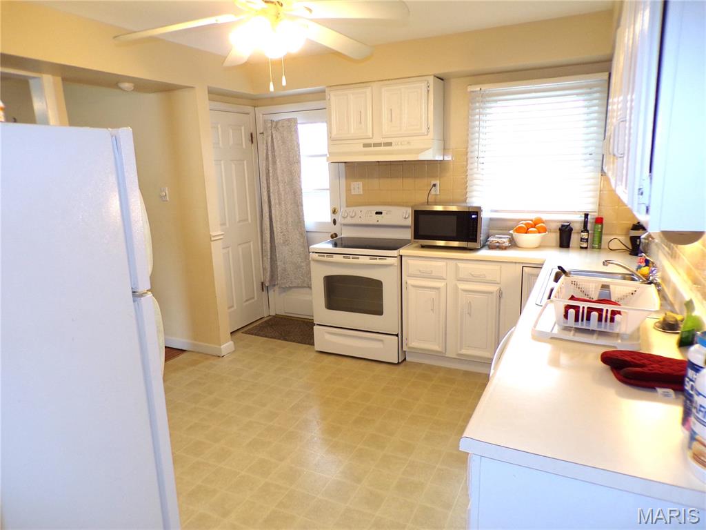 860 Graham Road Florissant, MO 63031 - Photo 5 of 24