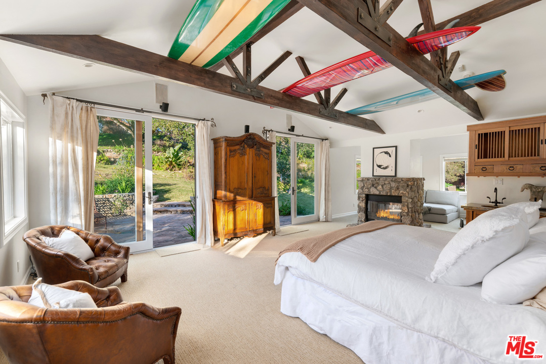 6208 Delaplane Road Malibu, CA 90265 - Photo 14 of 39