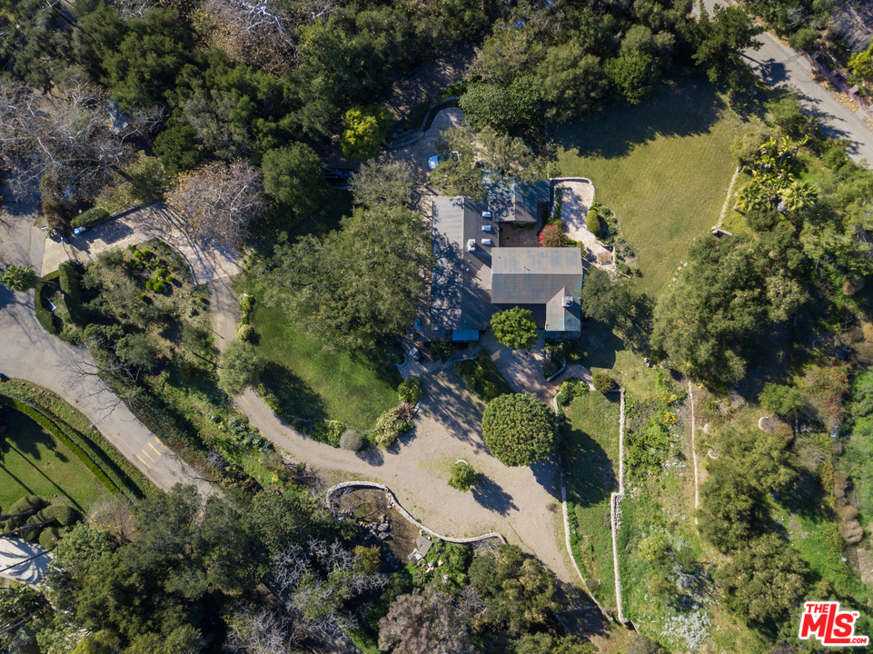 6208 Delaplane Road Malibu, CA 90265 - Photo 37 of 39