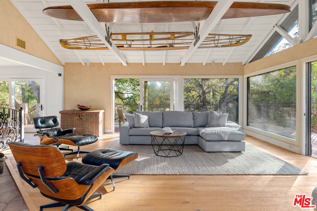 6208 Delaplane Road Malibu, CA 90265 - Photo 8 of 39