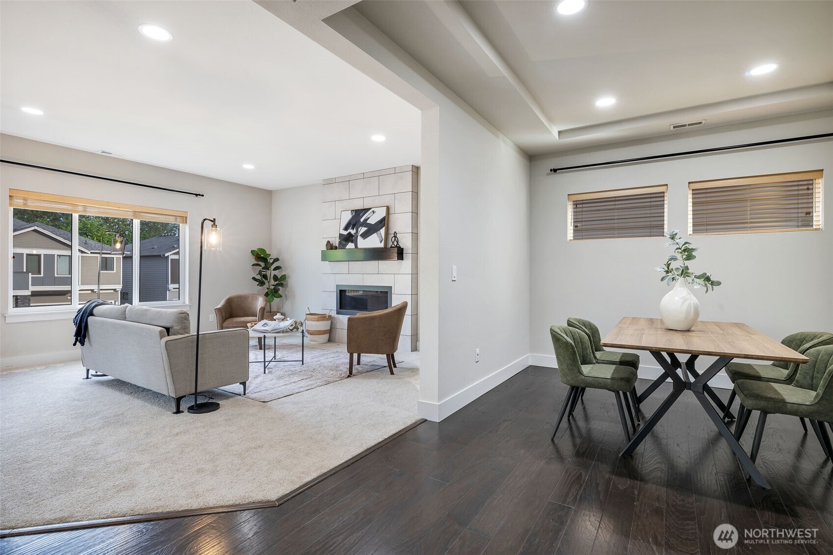 20513 Richmond Road Bothell, WA 98012 - Photo 7 of 40