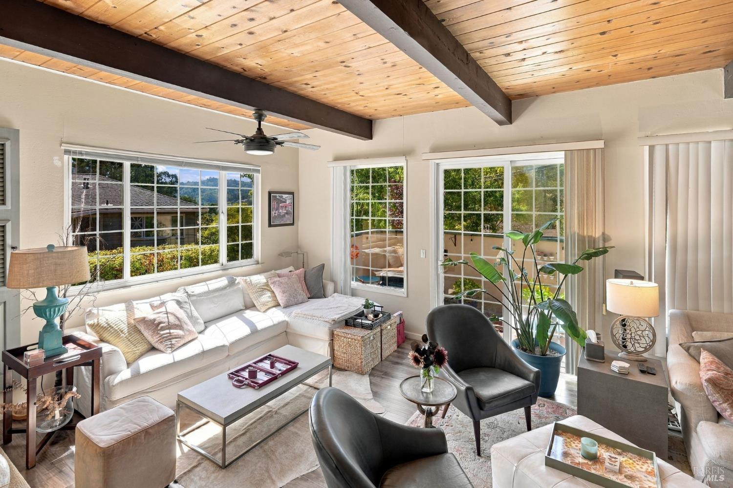 92-96 Elizabeth Way San Rafael, CA 94901 - Photo 3 of 28 Gallery Image 3
