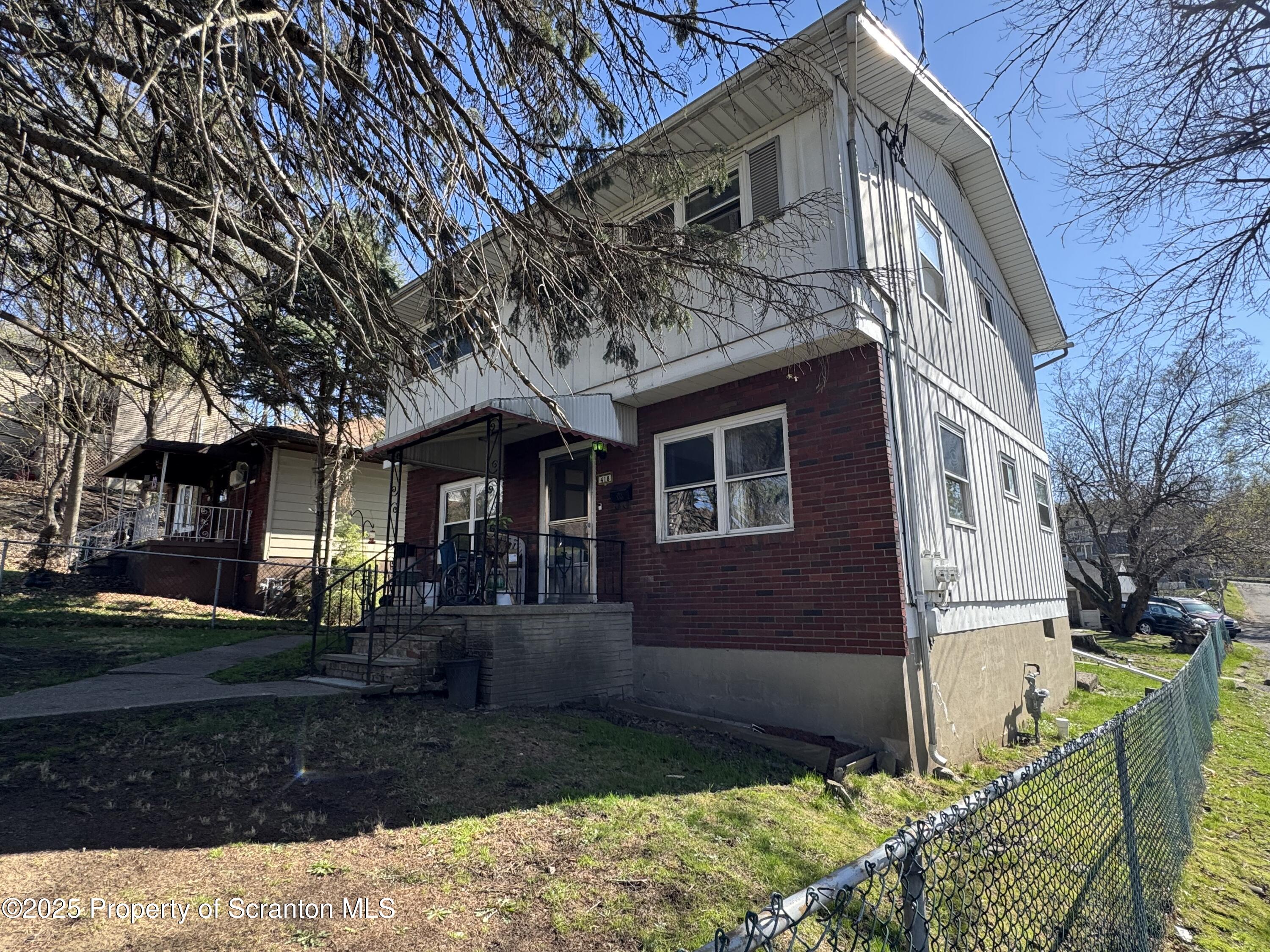 418 Pear Street Scranton, PA 18505 - Photo 2 of 5 Street View
