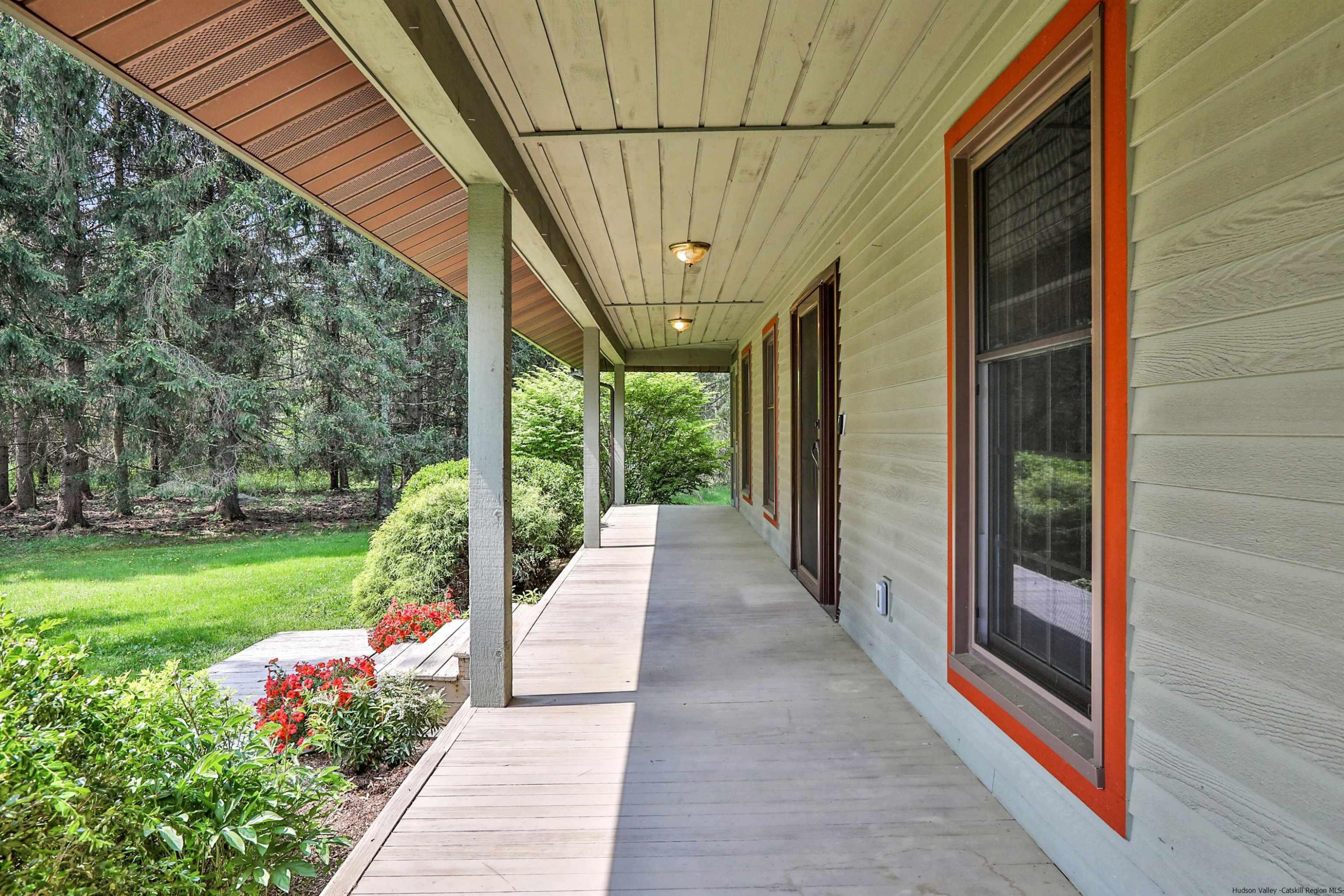 1 High Ridge Road, Unit KLEINKILL DR New Paltz, NY 12561 - Photo 6 of 30 a view of a balcony with garden