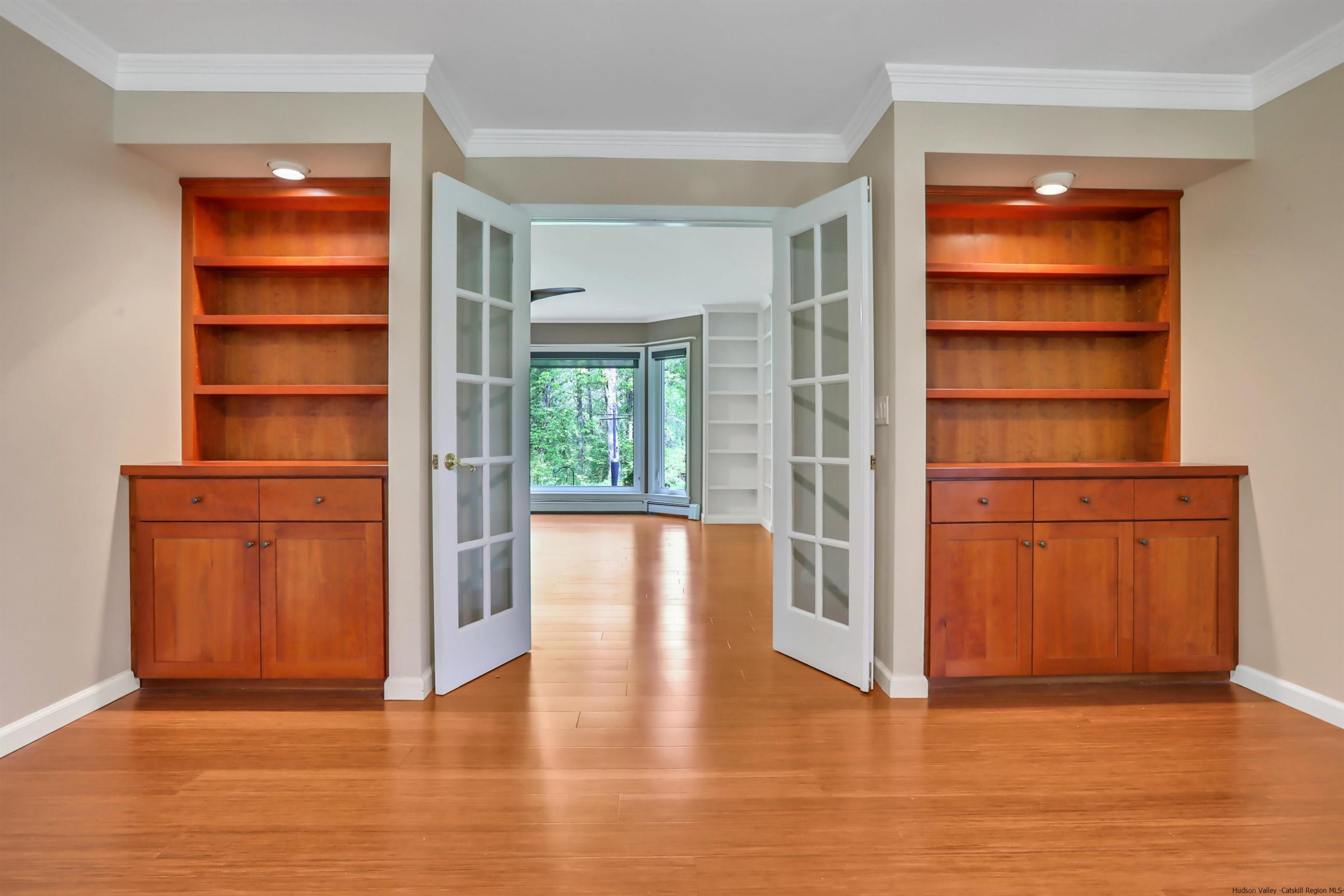 1 High Ridge Road, Unit KLEINKILL DR New Paltz, NY 12561 - Photo 10 of 30 a view of an empty room with a window and wooden floor