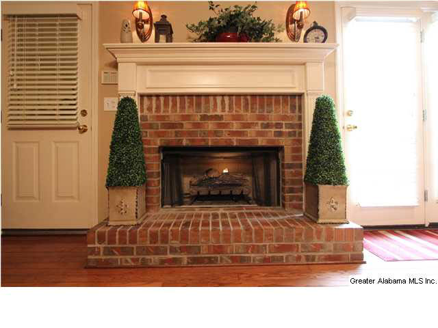 368 Cobblestone Way Oxford, AL 36203 - Photo 3 of 32