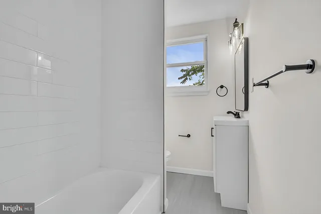 a bathroom with a bathtub