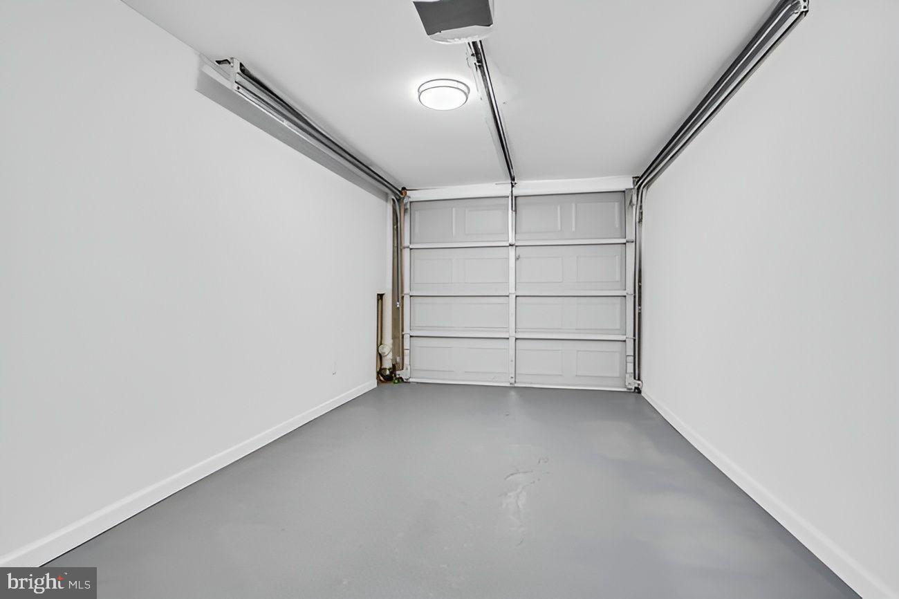 1300 East Sharpnack Street Philadelphia, PA 19150 - Photo 27 of 31 an empty room with a empty space