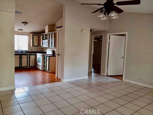 31215 Byers Road Menifee, CA 92584 - Photo 57 of 66 31201 livingroom/kitchen