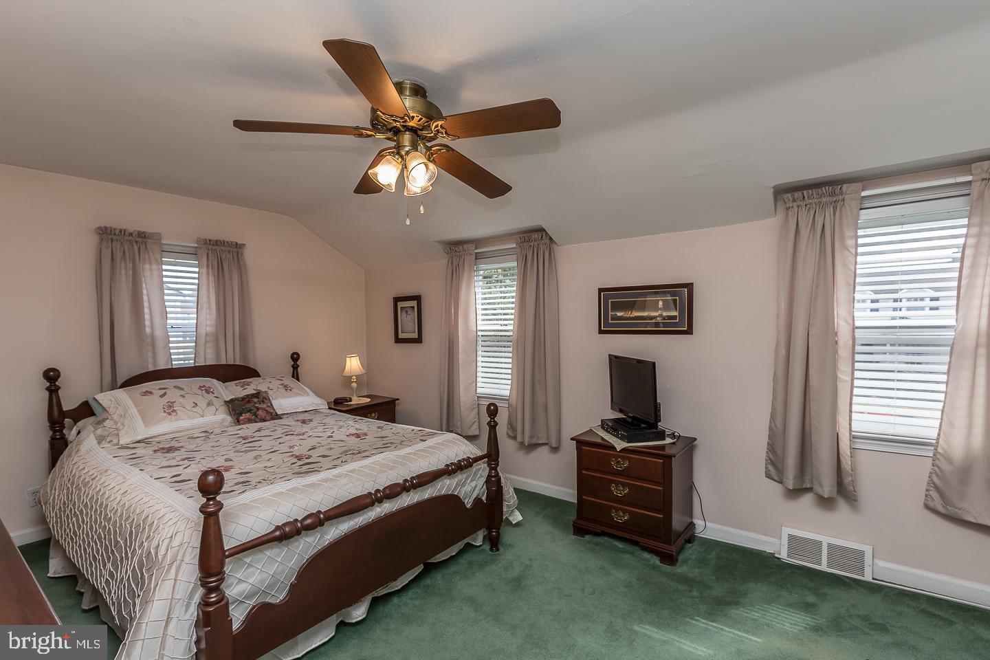 1412 Leedom Road Havertown, PA 19083 - Photo 27 of 31 Gallery Image 27