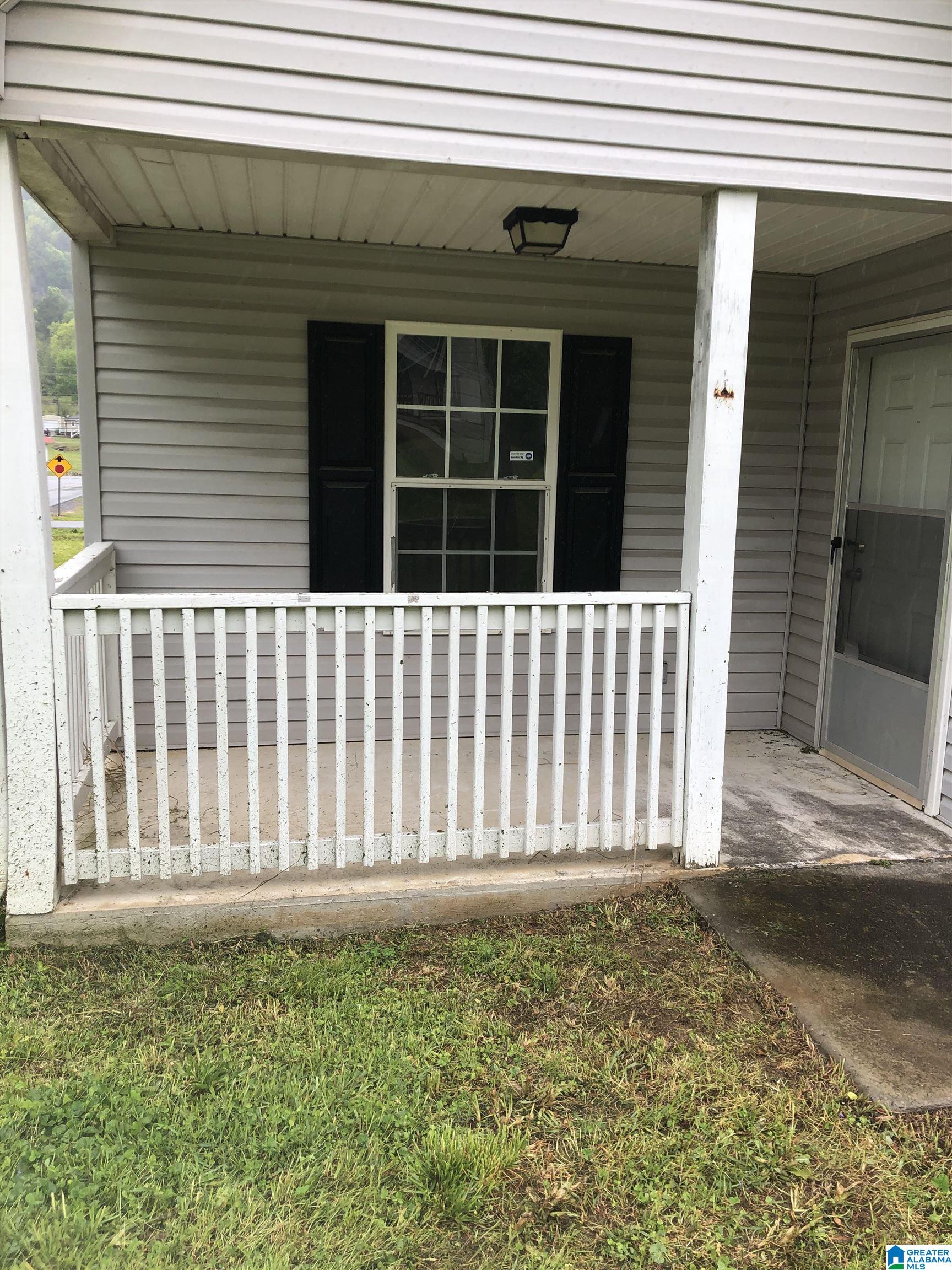 212 Ingram Street Oneonta, AL 35121 - Photo 9 of 10
