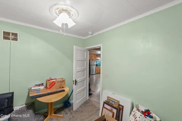 $349,950 | 212 East Lincoln Avenue, Priest River, ID 83856