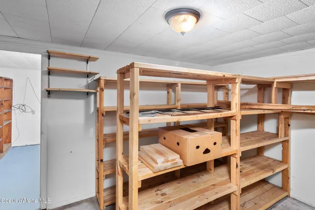 $349,950 | 212 East Lincoln Avenue, Priest River, ID 83856