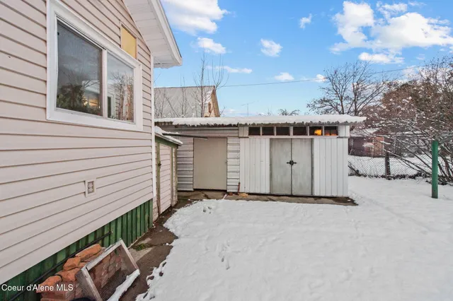 $349,950 | 212 East Lincoln Avenue, Priest River, ID 83856