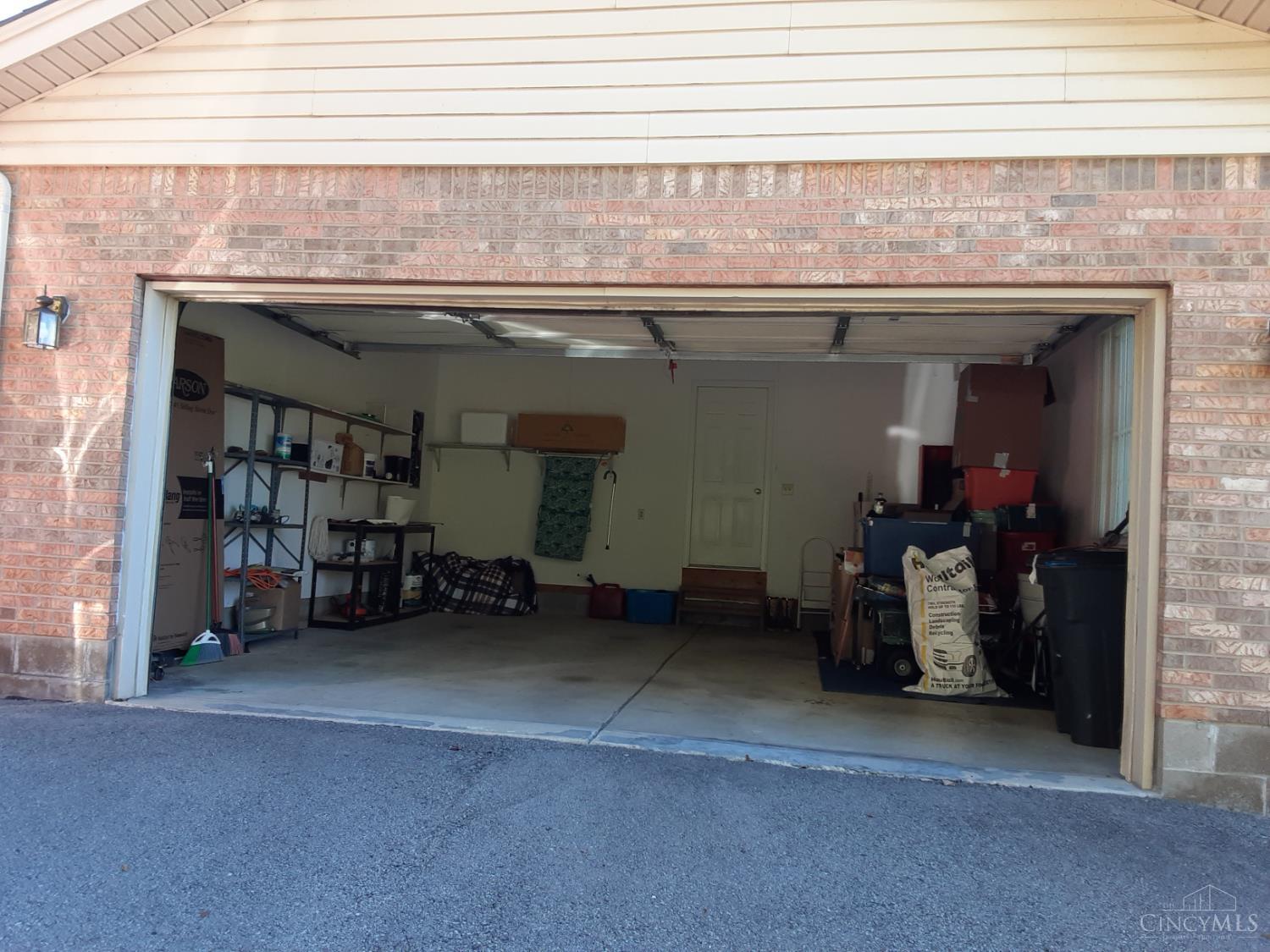 6805 Pea Ridge Road Hillsboro, OH 45133 - Photo 5 of 39 Attached 2 car side garage