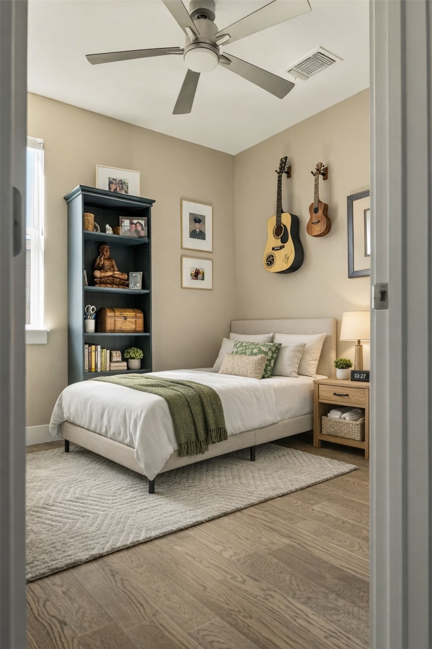 4507 Unity Circle Austin, TX 78731 - Photo 28 of 39 a spacious bedroom with a bed and window