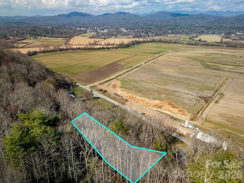 Lot 4 Middlemount Road Pisgah Forest, NC 28768 - Photo 10 of 12 a view of an ocean and beach