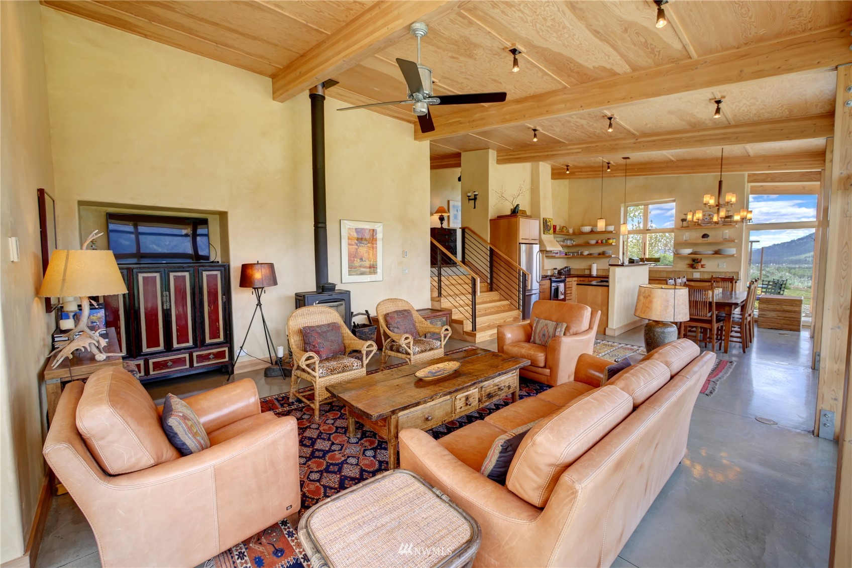 85 Big Valley View Road Winthrop, WA 98862 - Photo 10 of 40 Gallery Image 10