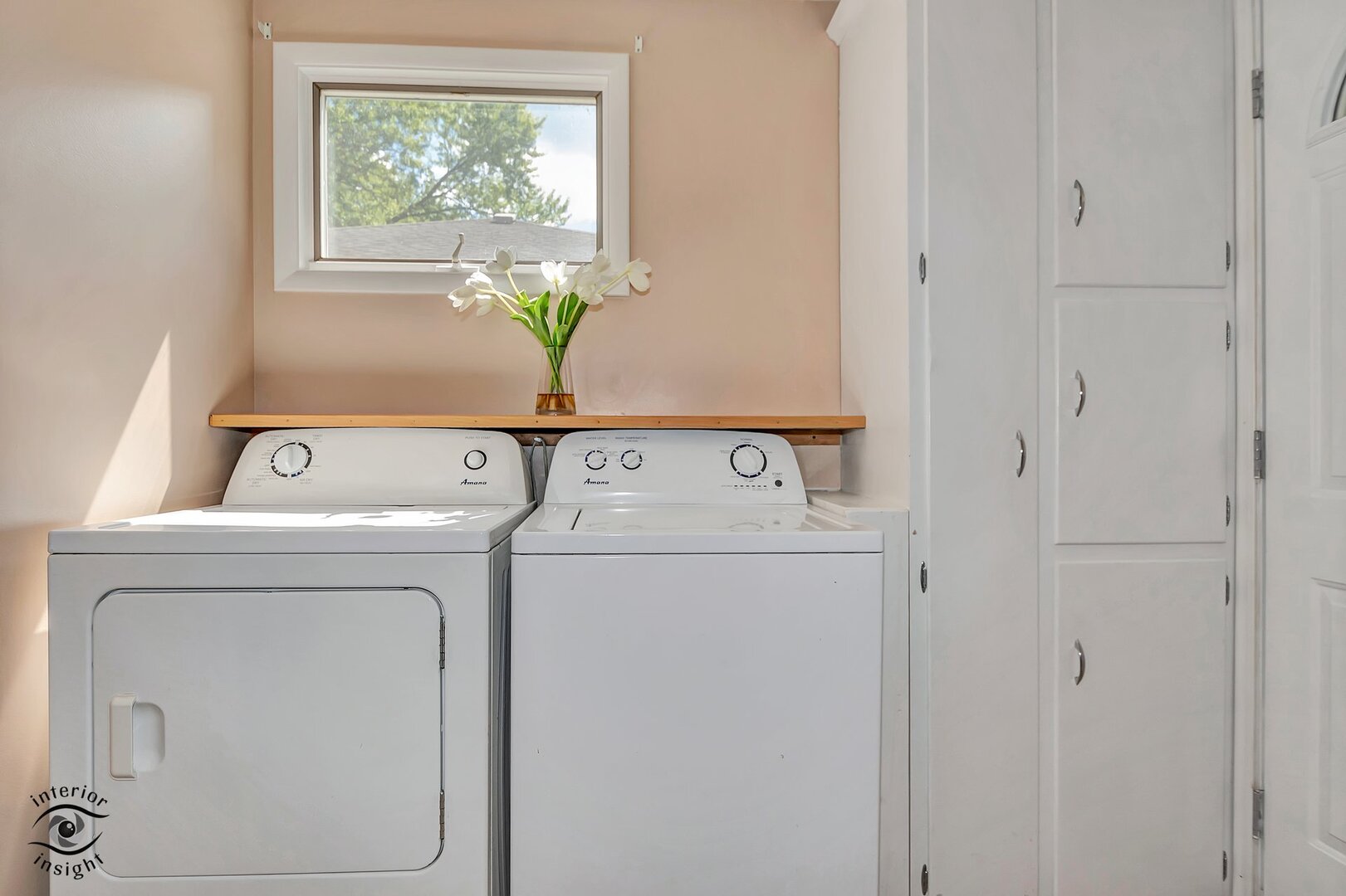 2434 North 7000 Road West Bonfield, IL 60913 - Photo 18 of 36 a utility room with dryer and washer