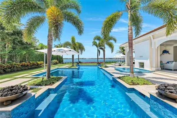 $8,975,000 | 17412 Via Lugano Court, Miromar Lakes, FL 33913