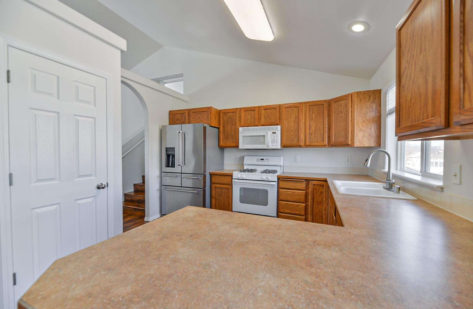 615 South Michigan Road Spokane Valley, WA 99016 - Photo 12 of 38