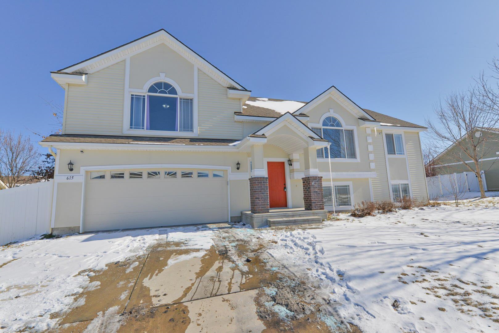615 South Michigan Road Spokane Valley, WA 99016 - Photo 3 of 38