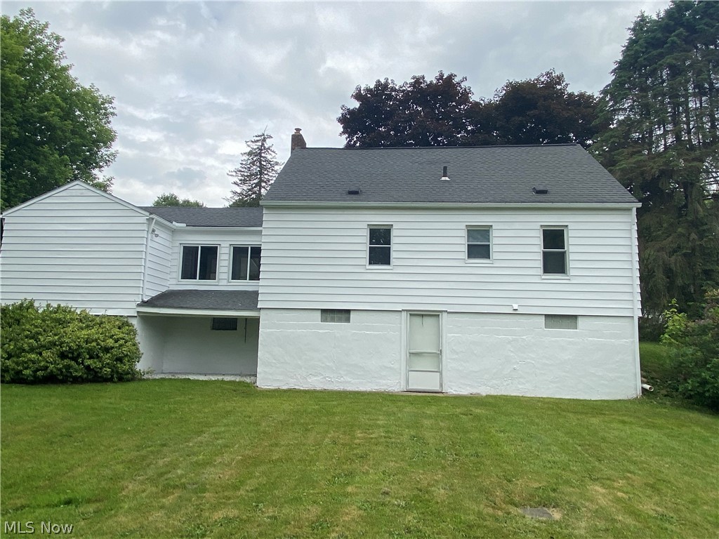 4675 Roop Avenue Norton, OH 44203 - Photo 3 of 19