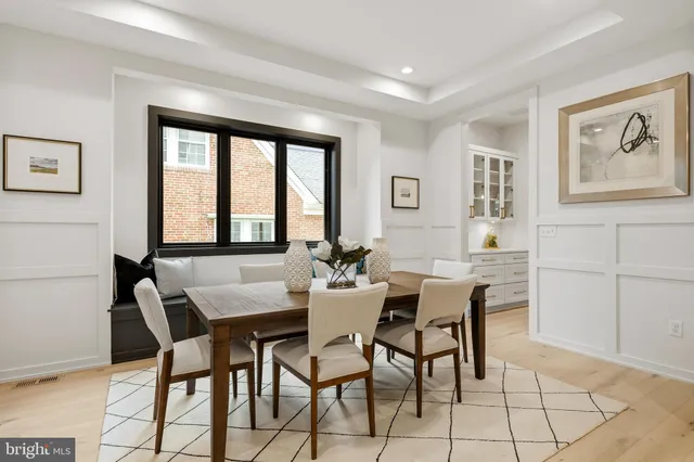 $2,295,000 | 6238 22nd Street North, Arlington, VA 22205