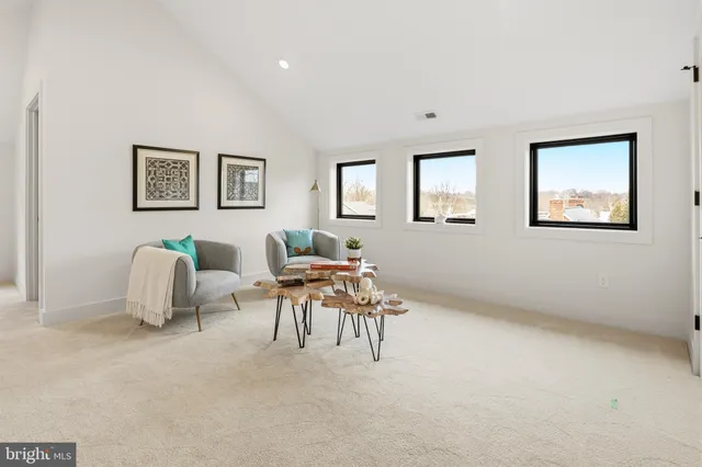 $2,295,000 | 6238 22nd Street North, Arlington, VA 22205