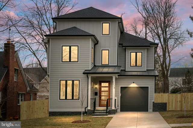 $2,295,000 | 6238 22nd Street North, Arlington, VA 22205