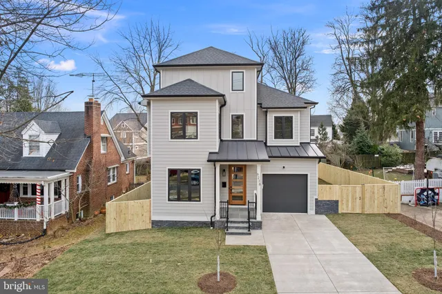 $2,295,000 | 6238 22nd Street North, Arlington, VA 22205