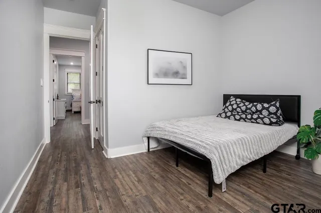 $1,100,000 | 24186 Fm 1995, Lindale, TX 75771