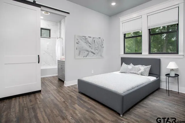 $1,100,000 | 24186 Fm 1995, Lindale, TX 75771