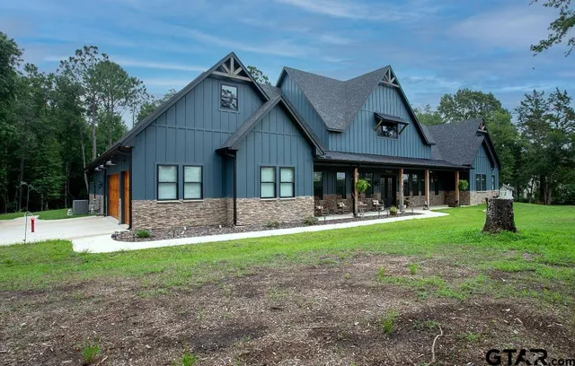 $1,100,000 | 24186 Fm 1995, Lindale, TX 75771