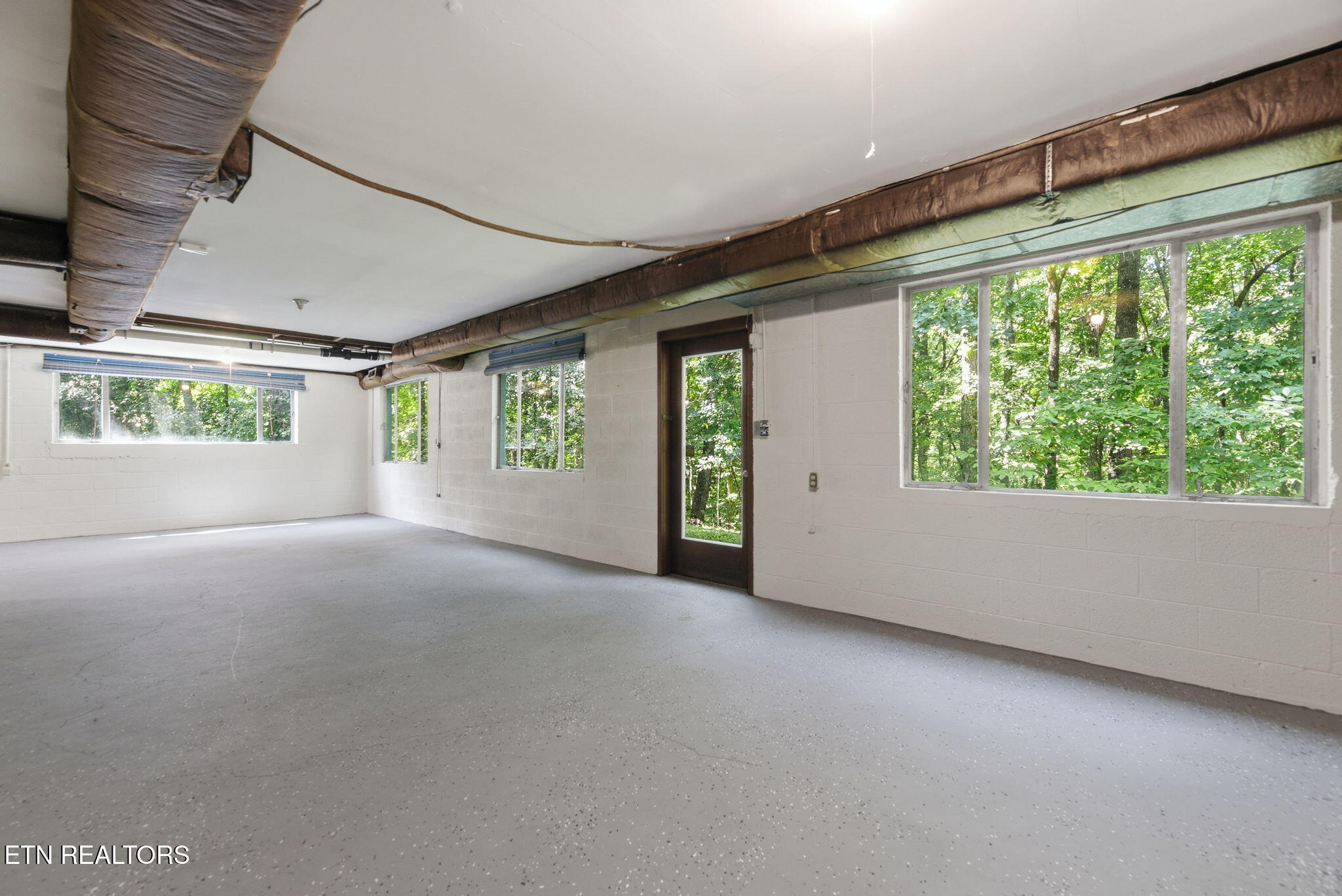 103 Endicott Lane Oak Ridge, TN 37830 - Photo 27 of 34 Unfinished basement