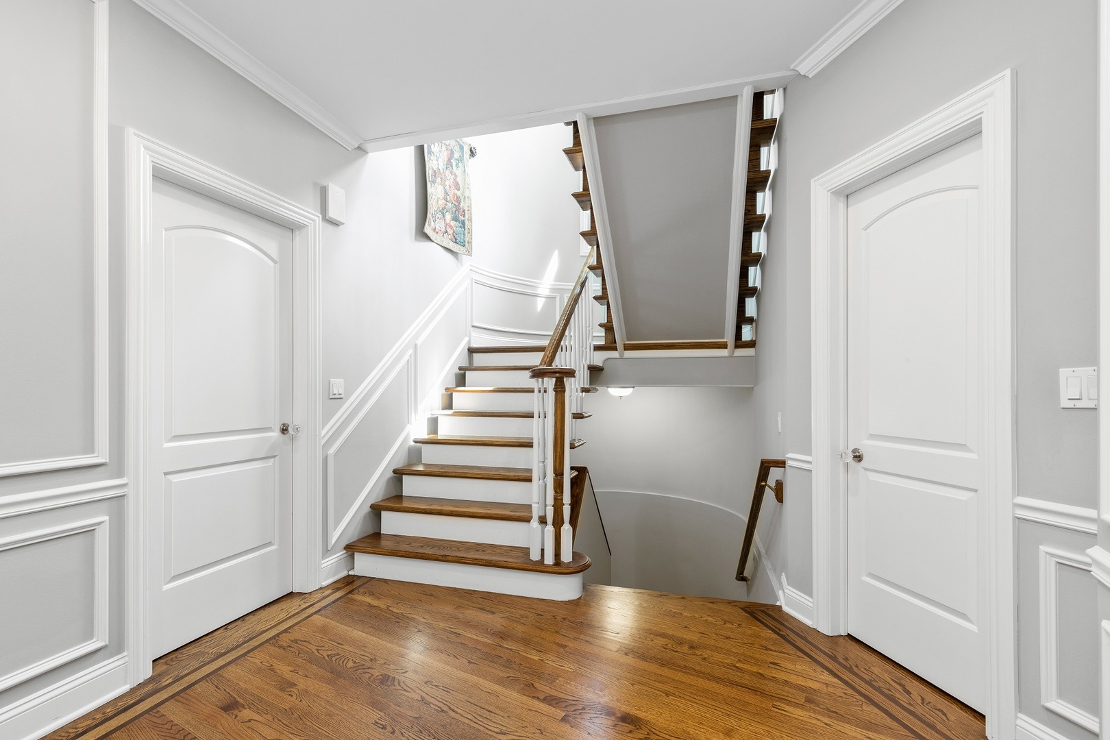 238 Linden Road Northbrook, IL 60062 - Photo 21 of 51 a view of entryway with wooden floor