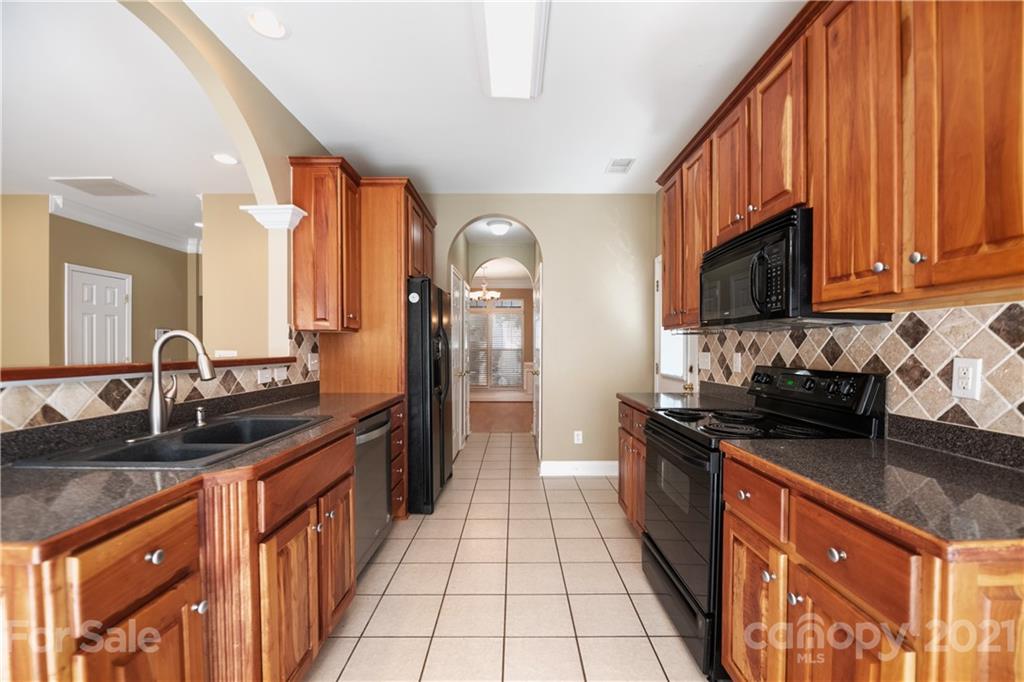 13110 Meadowmere Road Huntersville, NC 28078 - Photo 14 of 36 Gallery Image 14
