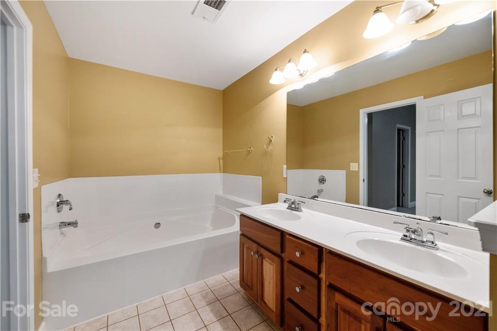 13110 Meadowmere Road Huntersville, NC 28078 - Photo 24 of 36 Gallery Image 24
