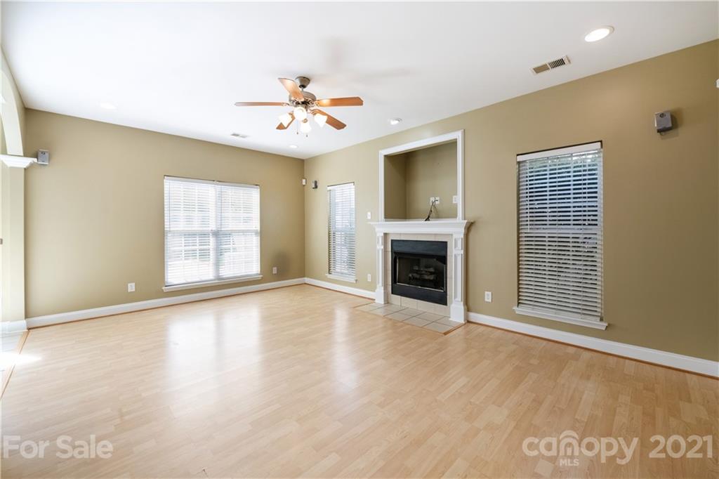 13110 Meadowmere Road Huntersville, NC 28078 - Photo 9 of 36 Gallery Image 9