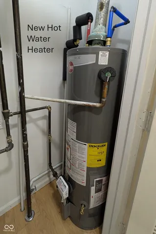 $204,900 | 586 Hunters Drive, Unit D, Carmel, IN 46032