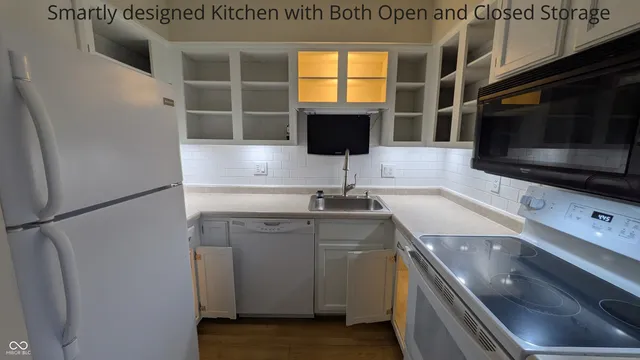 $204,900 | 586 Hunters Drive, Unit D, Carmel, IN 46032