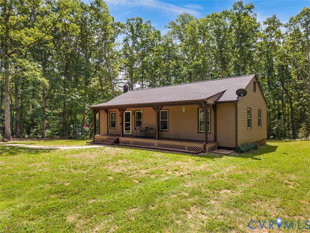 4616 Paynes Mill Road Bumpass, VA 23024 - Photo 4 of 32