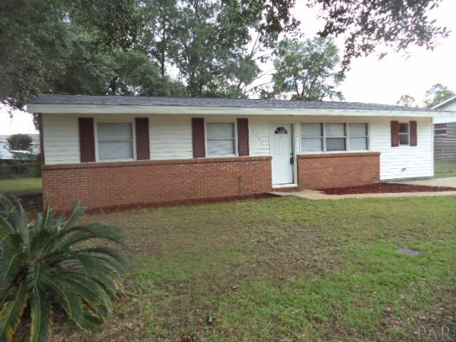 6523 Oakcrest Road Milton, FL 32570 - Photo 1 of 27 Gallery Image 1