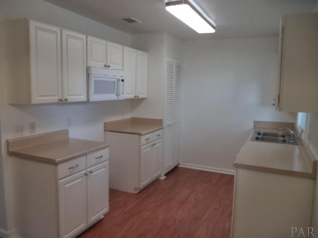 6523 Oakcrest Road Milton, FL 32570 - Photo 2 of 27 Gallery Image 2