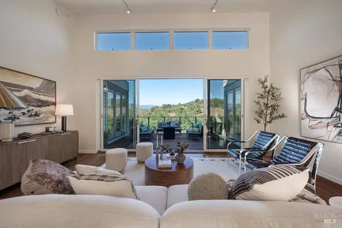 $2,995,000 | 280 Long Acres Place, Healdsburg, CA 95448