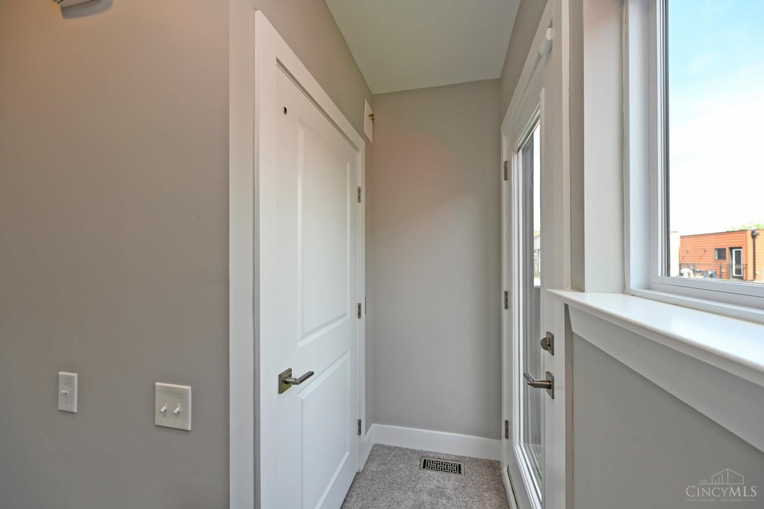 3117 Madison Road, Unit 15 Cincinnati, OH 45209 - Photo 49 of 57