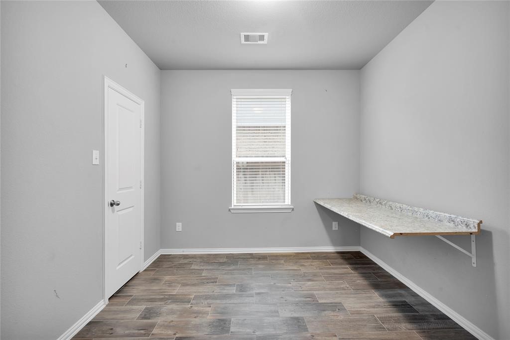 3137 Dunsmore Manor Court Spring, TX 77386 - Photo 21 of 32 room has built in desk or can be removed for more comfort. your choice can be used for office/ extra bedroom!