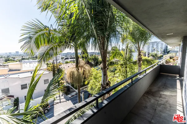 $6,000 | 8401 Fountain Avenue, Unit 12, West Hollywood, CA 90069