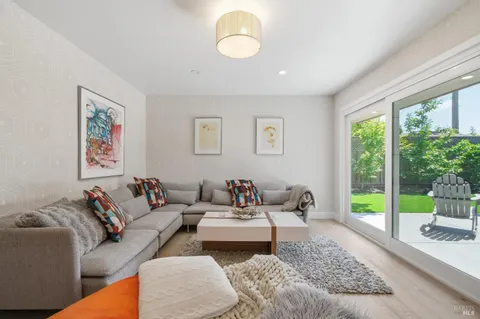 $1,495,000 | 2418 Grahn Drive, Santa Rosa, CA 95404