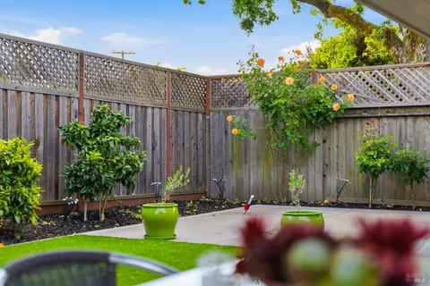 $1,495,000 | 2418 Grahn Drive, Santa Rosa, CA 95404